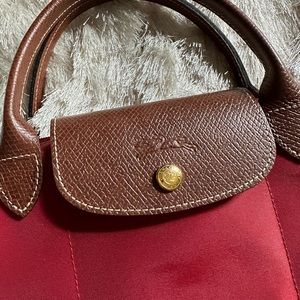 Beautiful lightweight Longchamp mini bag